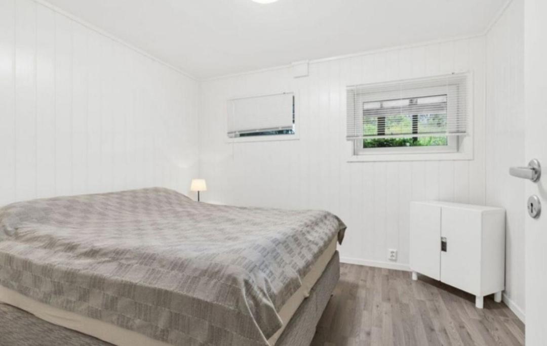 Lovely 1 Bedroom Downstairs Condo With Free Parking Place Svolvær Buitenkant foto